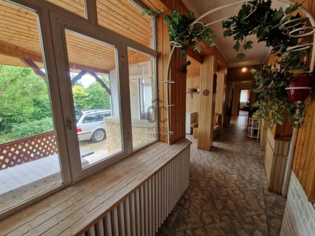 T�tszentm�rtoni 130 nm-es h�z elad�