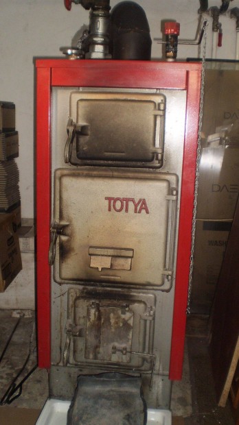 Totya kazn elad