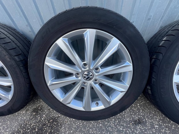 Touareg 7P gyári felni nyári gumival 265/50R19