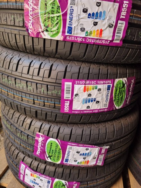 Tourador 215/70 R15C j Nyri. 215/70R15C