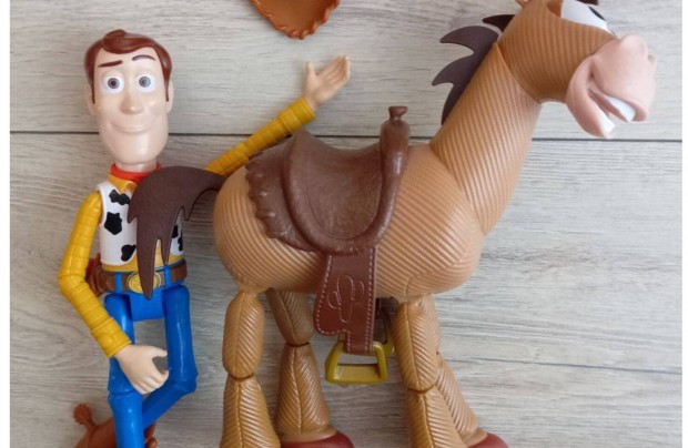 Toy story Woody s Szemenagy figura