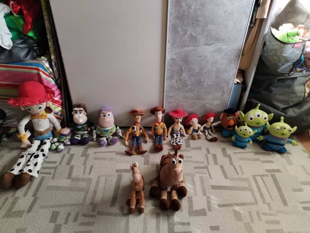 Toy story szemenagy jessy woody buzz rlny plss gynem Darabra Is