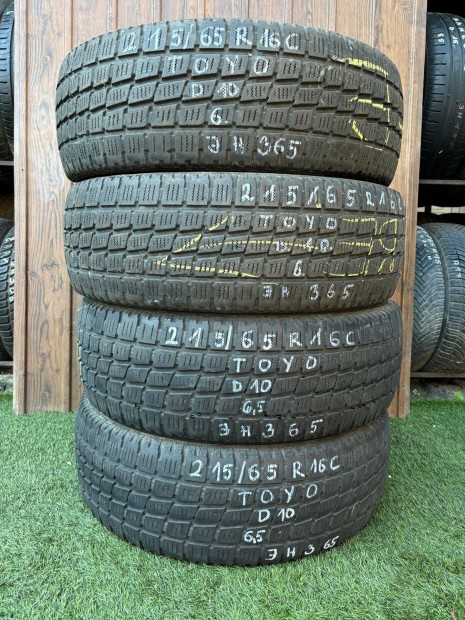 Toyo 215/65 R16C 6mm 2010-es Tli Gumiabroncs 4db #365