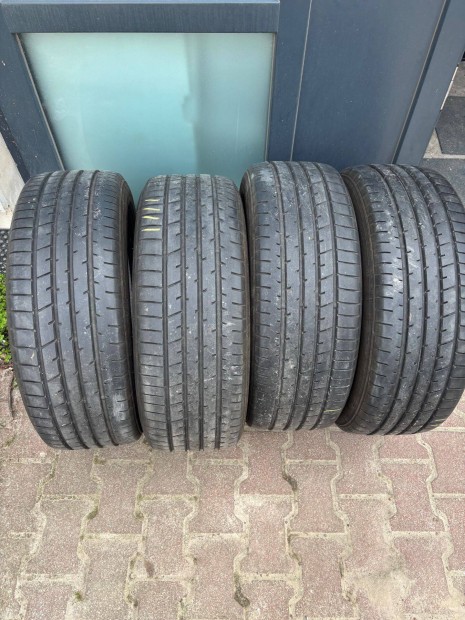 Toyo 225/55R19 nyri gumi