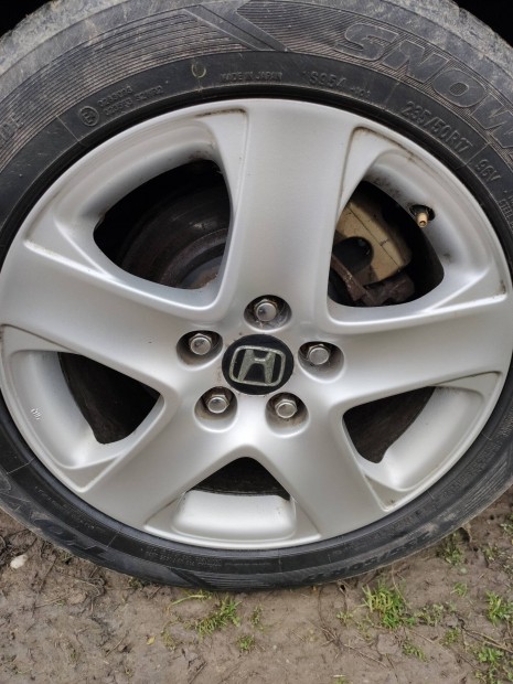 Toyo 235/50R17 t�li gumi garnit�ra 