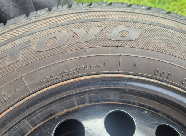 Toyo 4 évszakos Peugeot kerék eladó