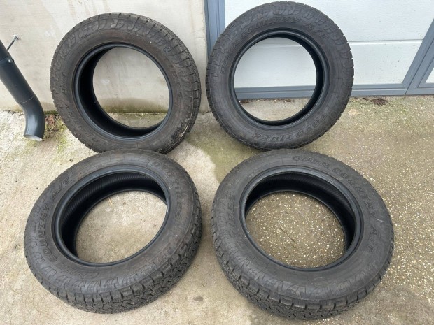 Toyo Open Country A/T 225/65 R17 szett elad