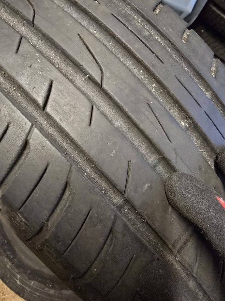 Toyo Proxes CF2 nyári gumi 195/65r15 70%-os