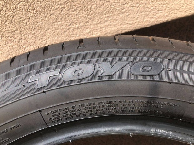 Toyo Proxes R56 215/55R18 95H ny�ri gumi 4db csak egyben