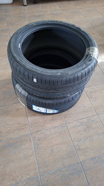 Toyo Tires proxes sport 2 