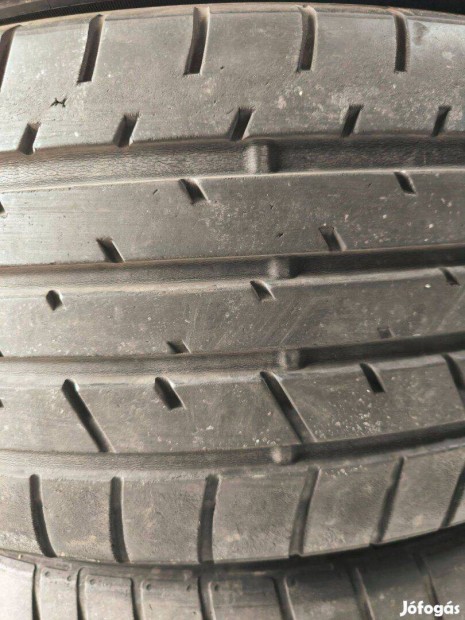 Toyo nrigumik 225/55R19 65e/4db olcsn