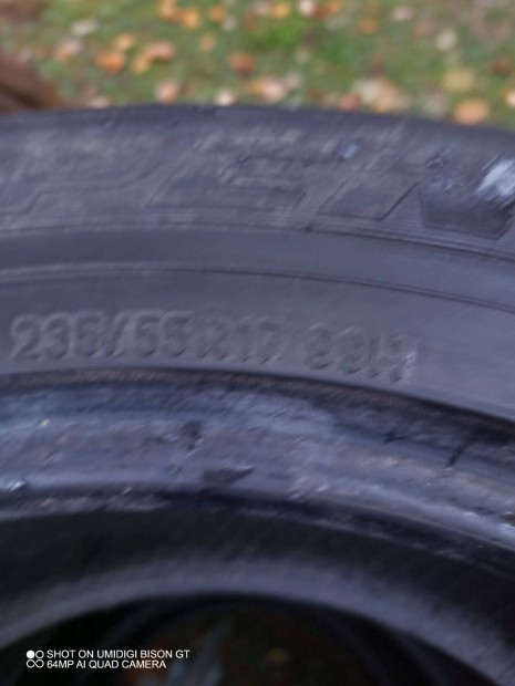 Toyo tligumi 235-55 R 17