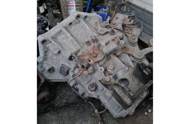 Toyota1.33 sebesgvlt Auris Yaris Corolla Vers S Urban Cruiser 2008-