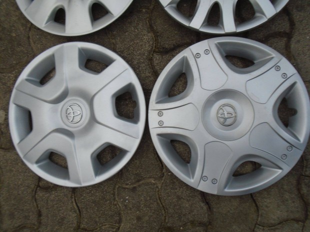 Toyota 14" gyri dsztrcsa 1-1 db elad
