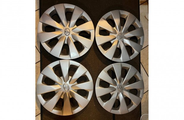 Toyota 15" dsztrcsa 15 coll mret gyri szett elad 4db