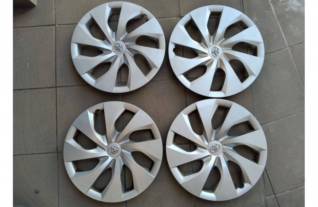 Toyota 16" dsztrcsa 16 coll mret gyri szett elad 4db