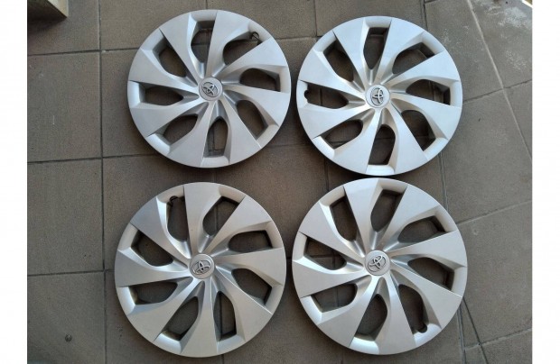 Toyota 16" dsztrcsa 16 coll mret gyri szett elad 4db