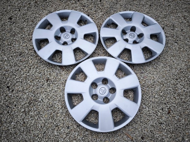 Toyota 16" dsztrcsa 