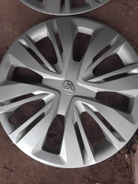 Toyota 17" Gyri dsztrcsa 