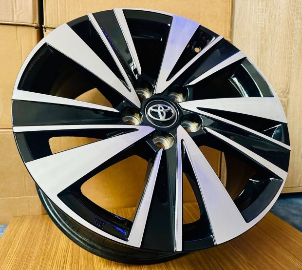 Toyota 17 zoll Gyri alufelni 5x114,3 Corolla Auris Rav4 Camry Chr