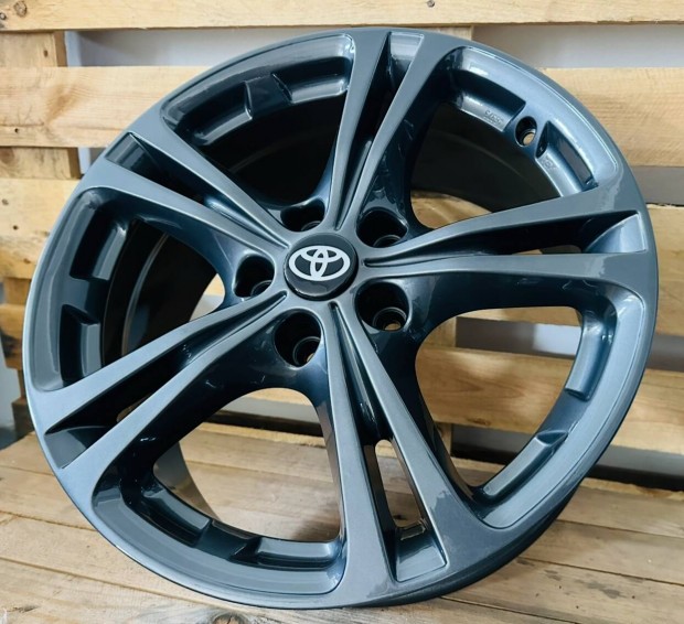 Toyota 17es alufelni 5x114,3 Auris Corolla Avensis Camry Chr Rav4