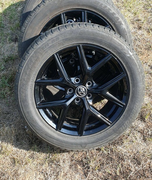 Toyota 18" gyri alufelni plusz tli gumi garnitra