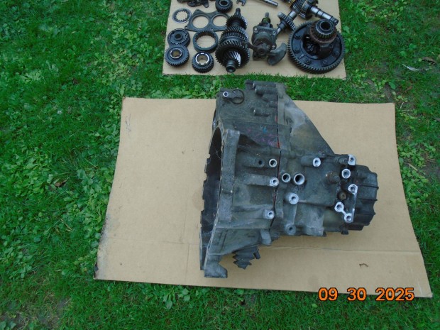 Toyota 2004/1364/66Kw D4D sebess�gv�lt� h�z