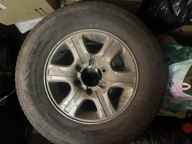 Toyota 255/65 R16 Tligumi garnitra felnivel 6x139,7