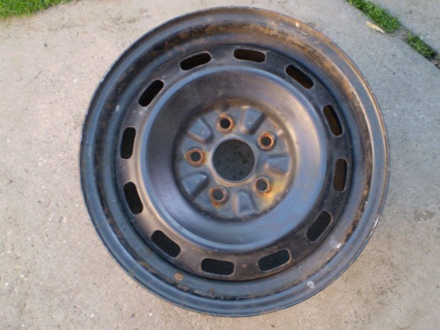 Toyota 5x100 lemezfelnik 14" méretben olcsón eladók