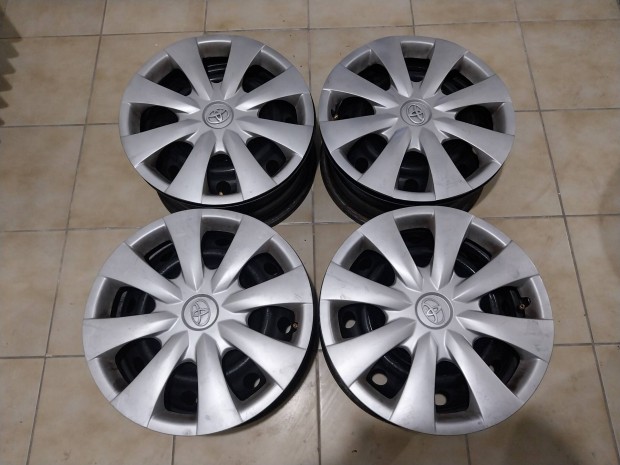 Toyota 5x114.3 15 felni