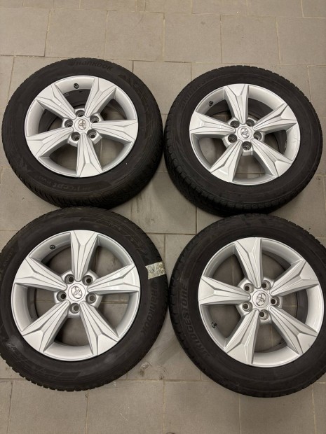 Toyota 6,5x17 et45 5x114,3 gyari alufelni