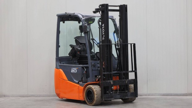 Toyota 8FBE20T 2 tonnás elektromos targonca