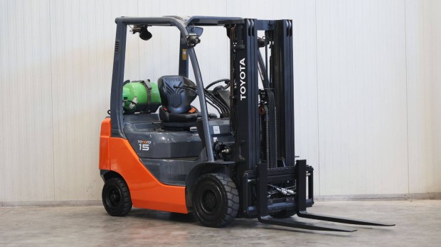 Toyota 8Fgf15 1,5 tonnás gázos targonca