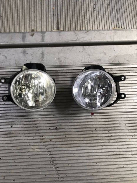 Toyota Auris 13'- J.-B.ködlampa ,gyari, 81210-02110 , 81220-02110