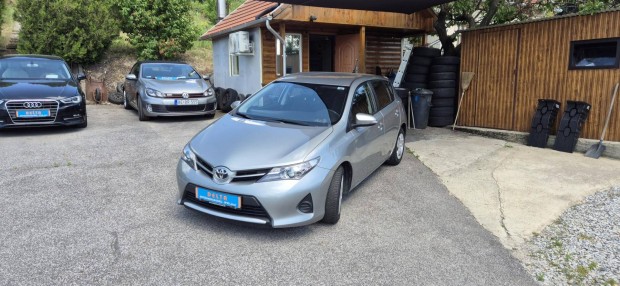 Toyota Auris 1.33 Active 62700 Km !