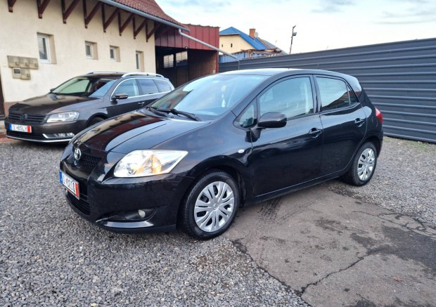 Toyota Auris 1.33 Luna 2009 Friss műszaki