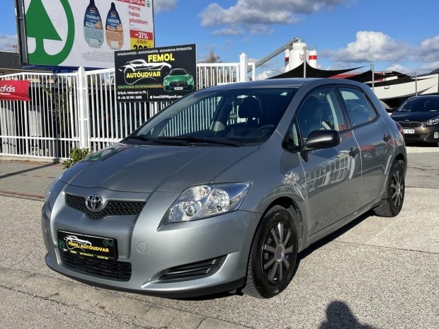 Toyota Auris 1.33 Megkmlt! Vgig Sz.knyv! 14...