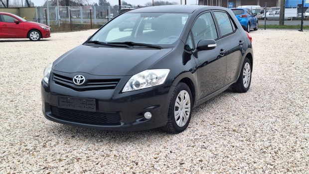 Toyota Auris 1.33 Style Els tulajdonostl. meg...