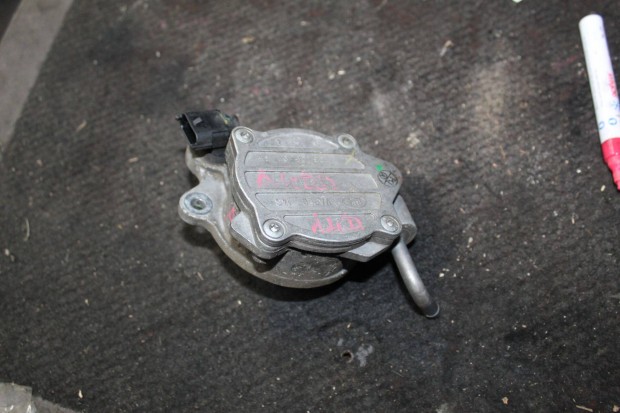 Toyota Auris 1.4 D-4D 2008 tandempumpa 23060735