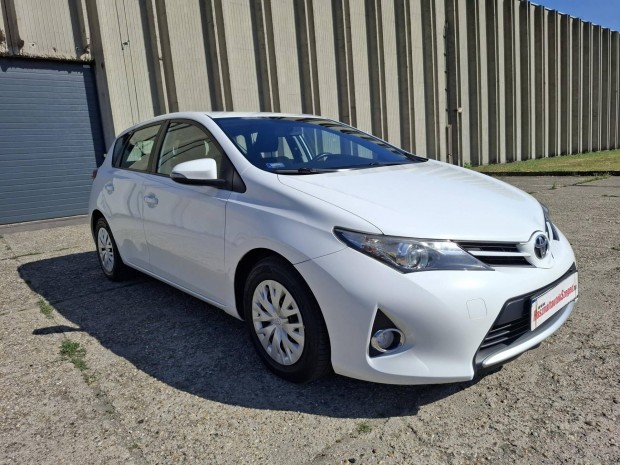 Toyota Auris 1.4 D-4D Active ECO Magyarorszgi