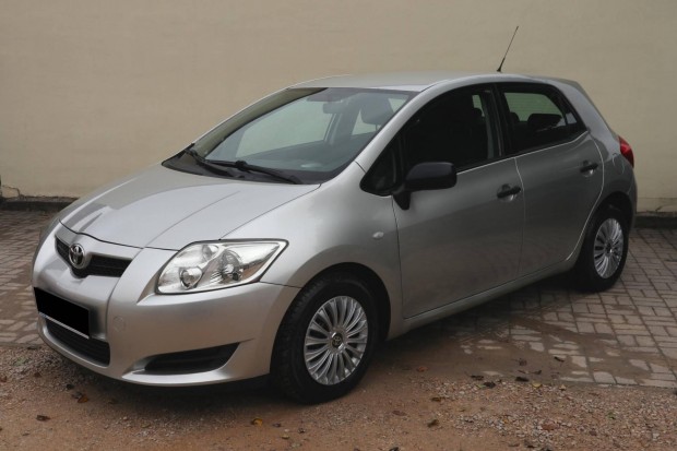 Toyota Auris 1.4 Luna