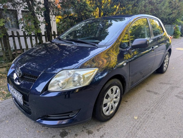 Toyota Auris 1.4 Luna Magyarországi autó valós...