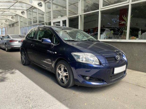 Toyota Auris 1.4 Sol
