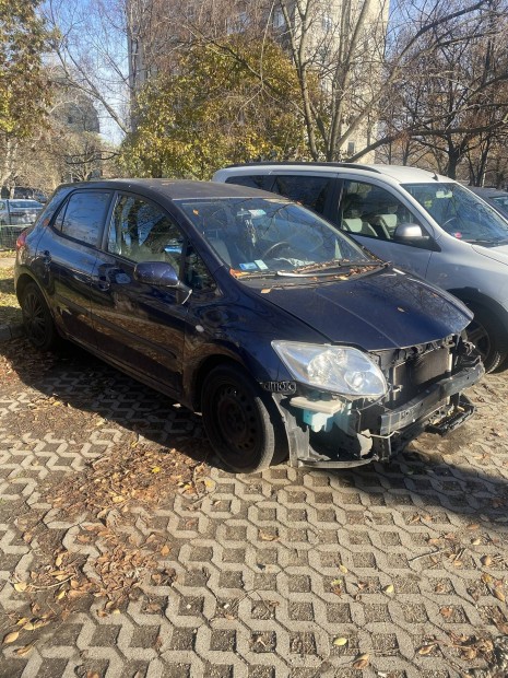 Toyota Auris 1.6