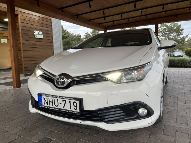 Toyota Auris 1.6 D-4D Active Comfort Nhu-719