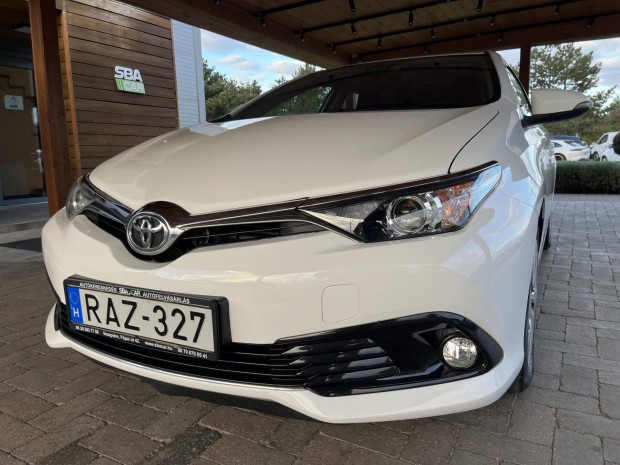 Toyota Auris 1.6 D-4D Active Comfort Raz-327