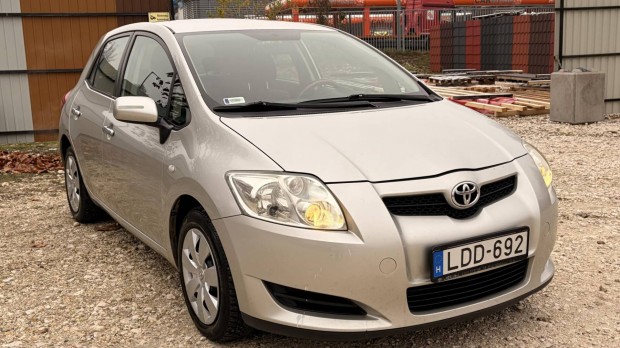 Toyota Auris 1.6 Executive