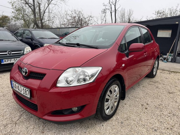 Toyota Auris 1.6 Executive M M