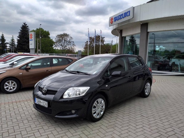 Toyota Auris 1.6 Sol