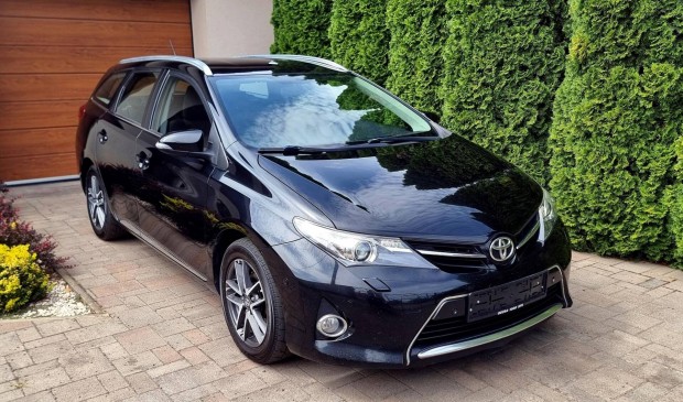 Toyota Auris 1.6 Style Navi Alu Radar Kamera l...
